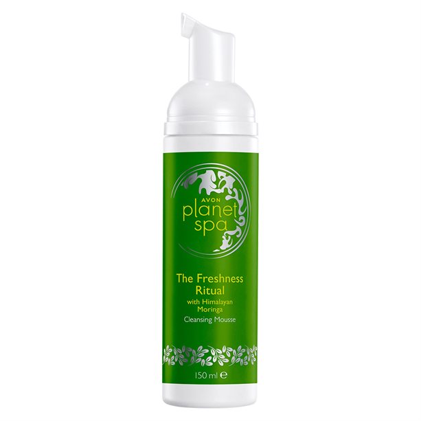 Spumă de curățare a feței Freshness Avon imagine noua 2022 scoalamachiaj.ro